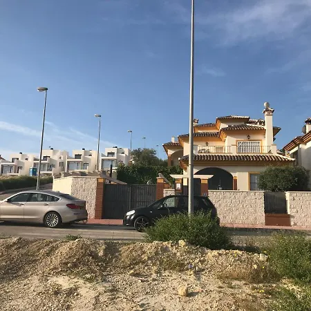 Quickcasaspain Sl * Rojales